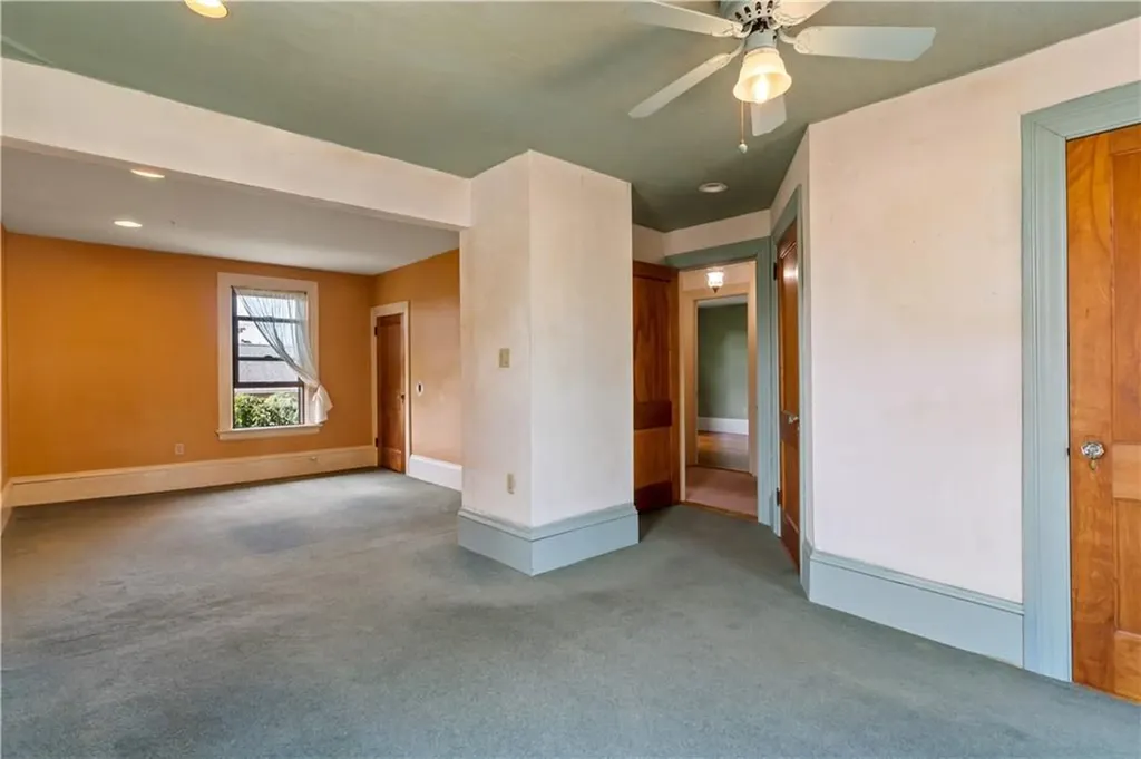 120 Smith Street Cranston RI 02905