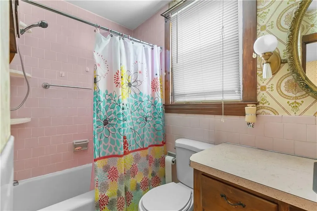 101 Arlington Avenue Warren RI 02885