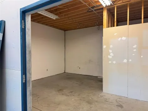 1 Shannon Court Bristol RI 02809