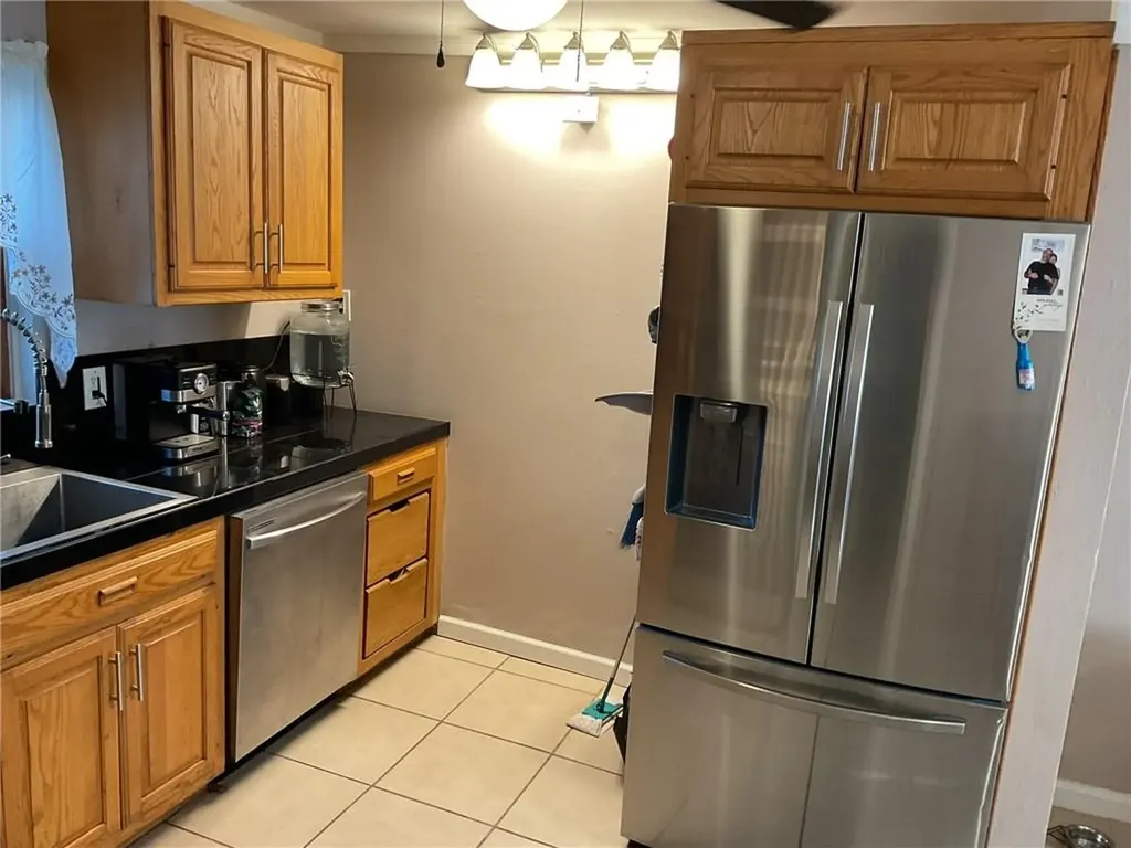 39 Ottawa Avenue Warwick RI 02889