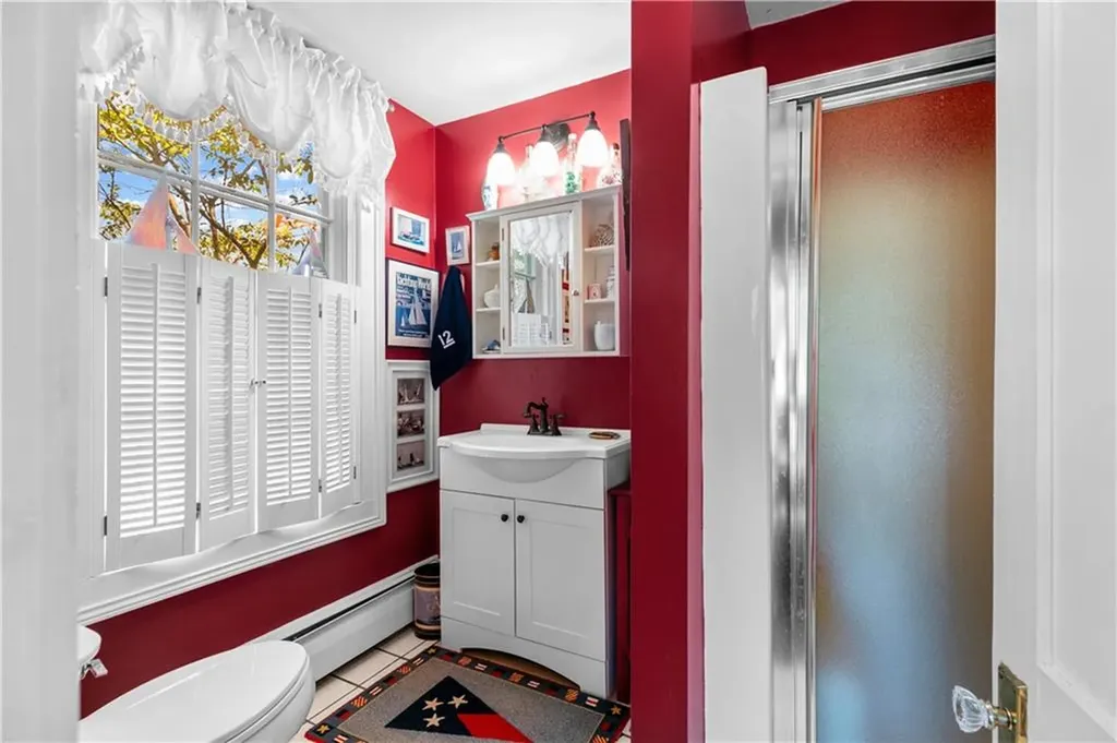 22 Greenough Place Newport RI 02840