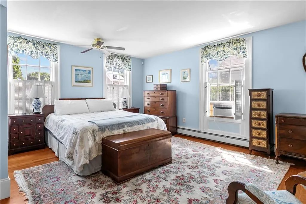 22 Greenough Place Newport RI 02840