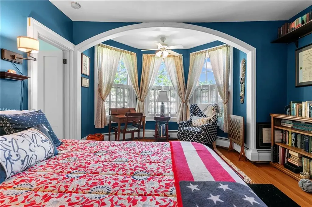 22 Greenough Place Newport RI 02840