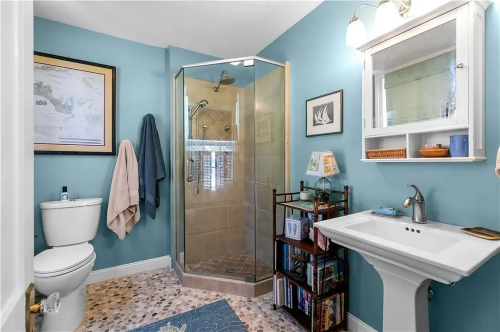 22 Greenough Place Newport RI 02840