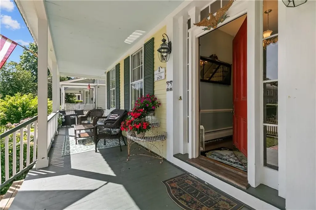 22 Greenough Place Newport RI 02840
