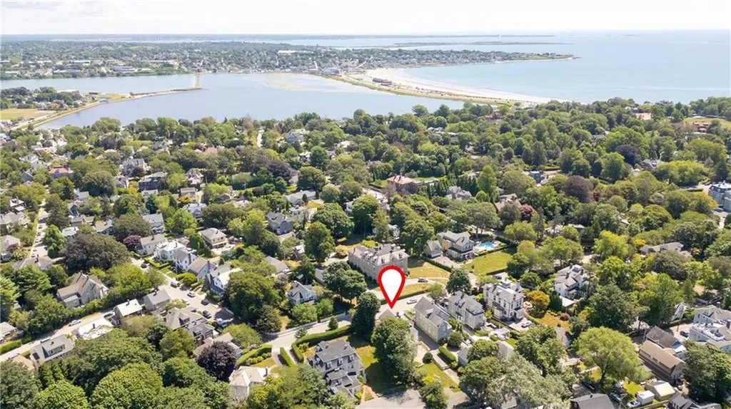 22 Greenough Place Newport RI 02840