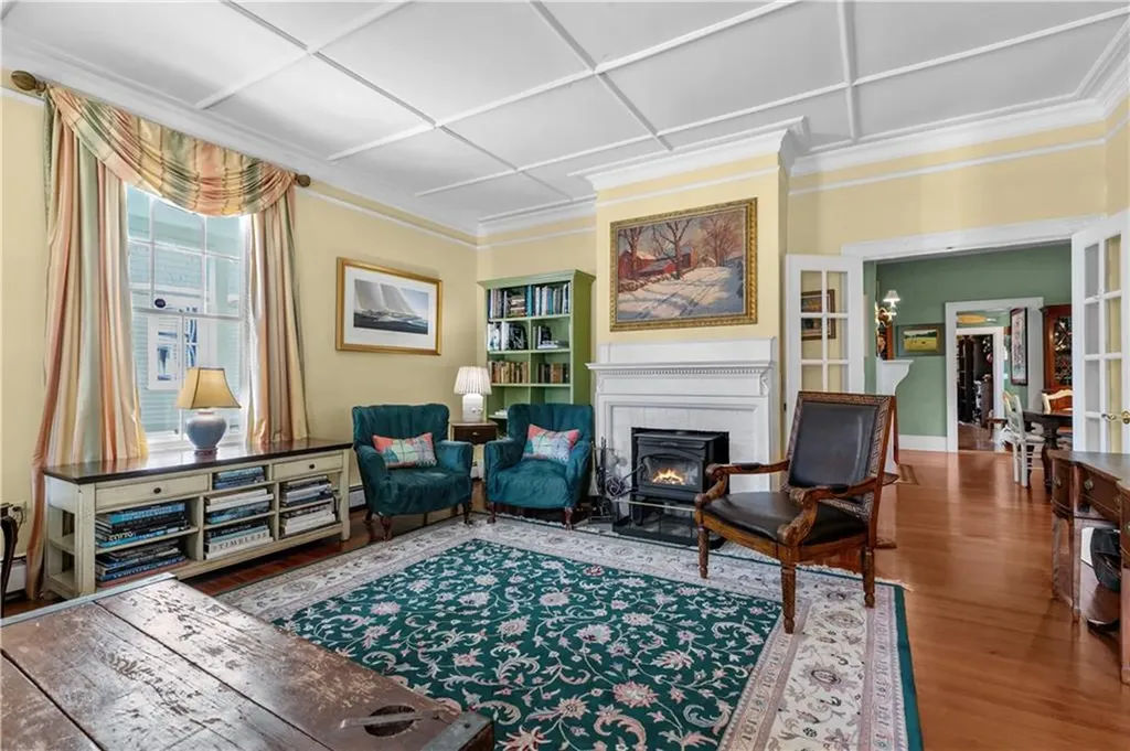 22 Greenough Place Newport RI 02840