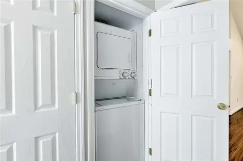 12 Valley Lane Portsmouth RI 02871