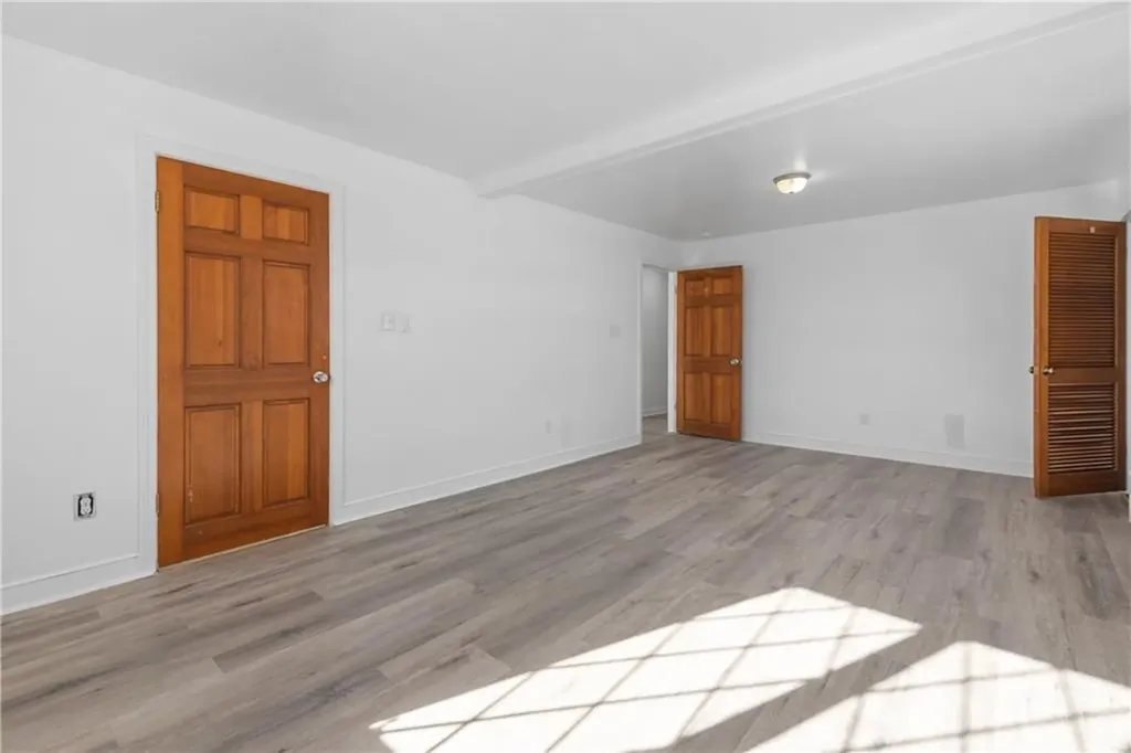 58 Hamlet Avenue Woonsocket RI 02895