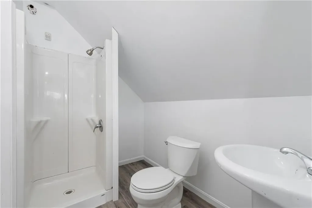 58 Hamlet Avenue Woonsocket RI 02895