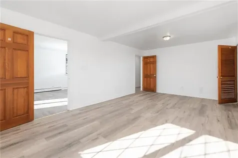 58 Hamlet Avenue Woonsocket RI 02895