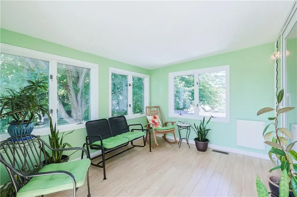 15 Blue Jay Drive Cranston RI 02920
