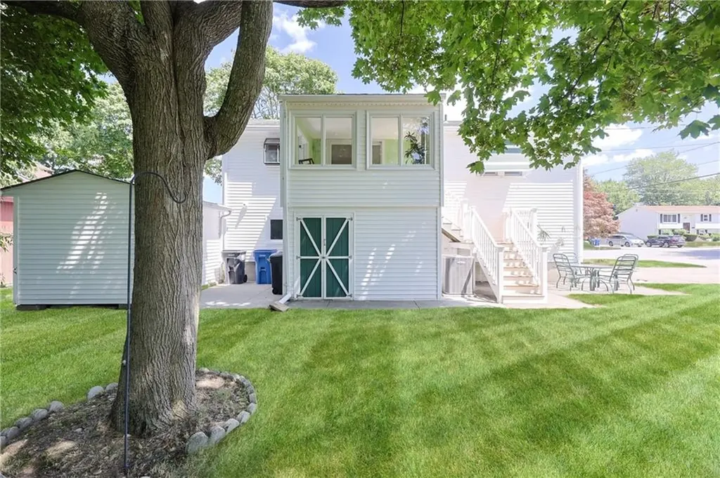 15 Blue Jay Drive Cranston RI 02920
