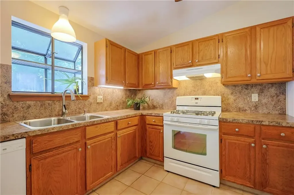 15 Blue Jay Drive Cranston RI 02920