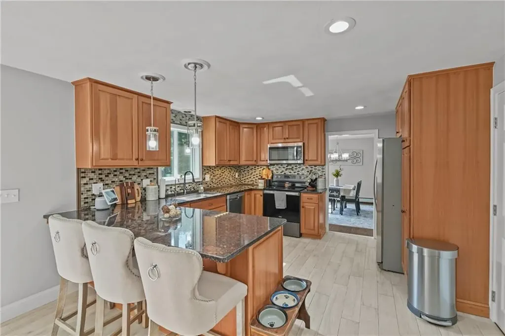 620 Weaver Hill Road Coventry RI 02816