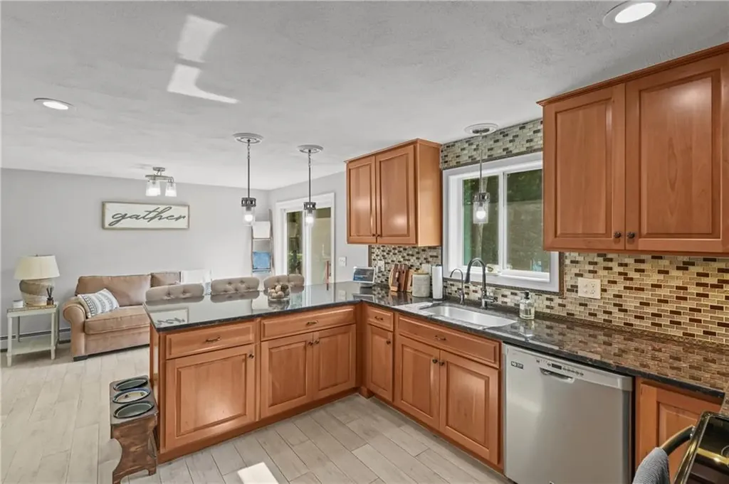 620 Weaver Hill Road Coventry RI 02816