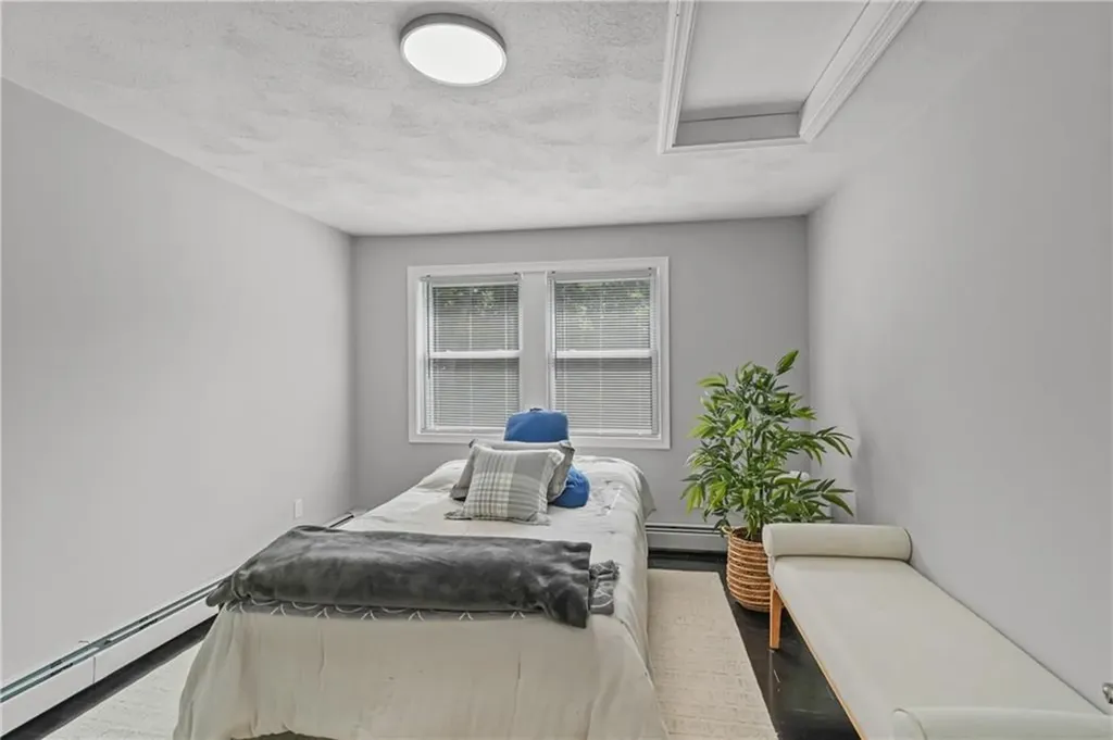 620 Weaver Hill Road Coventry RI 02816
