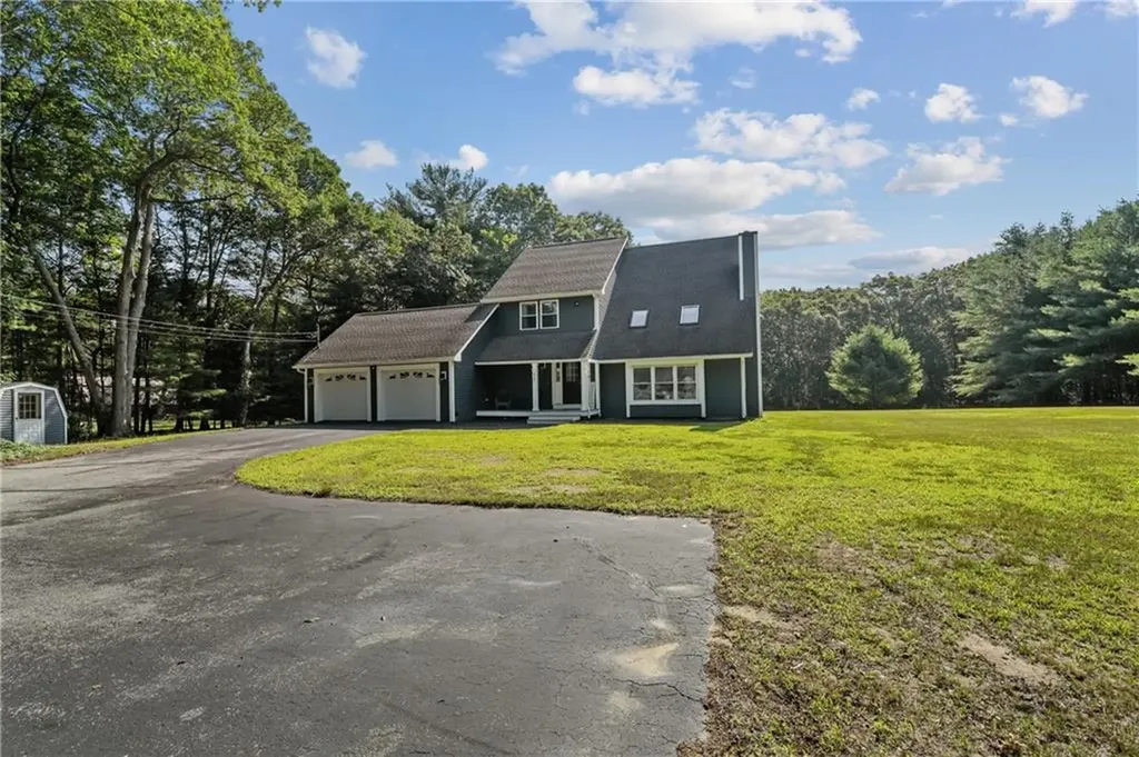 620 Weaver Hill Road Coventry RI 02816