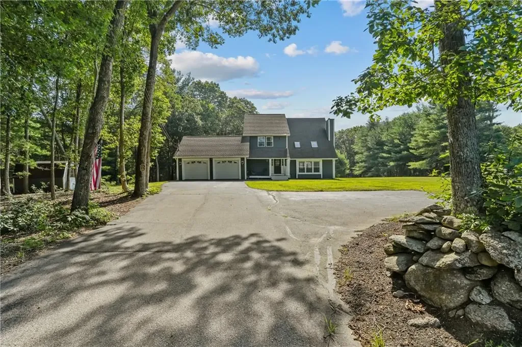 620 Weaver Hill Road Coventry RI 02816