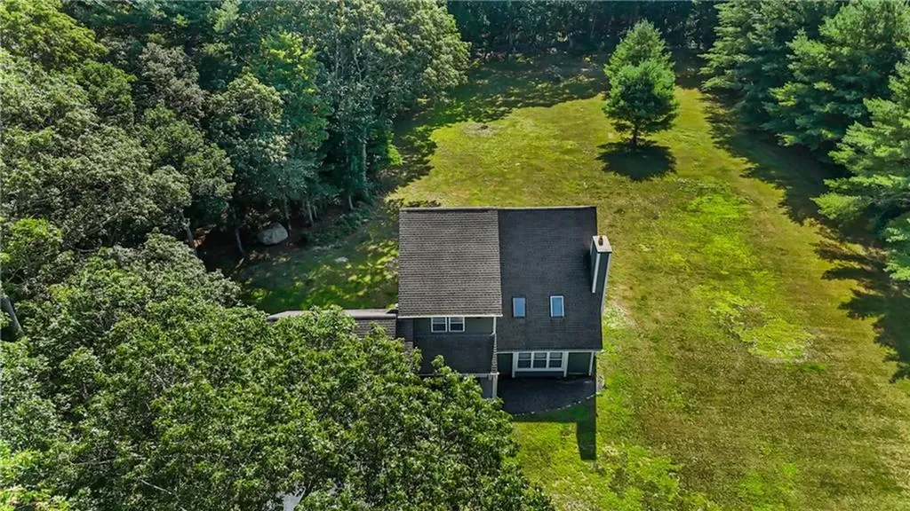 620 Weaver Hill Road Coventry RI 02816