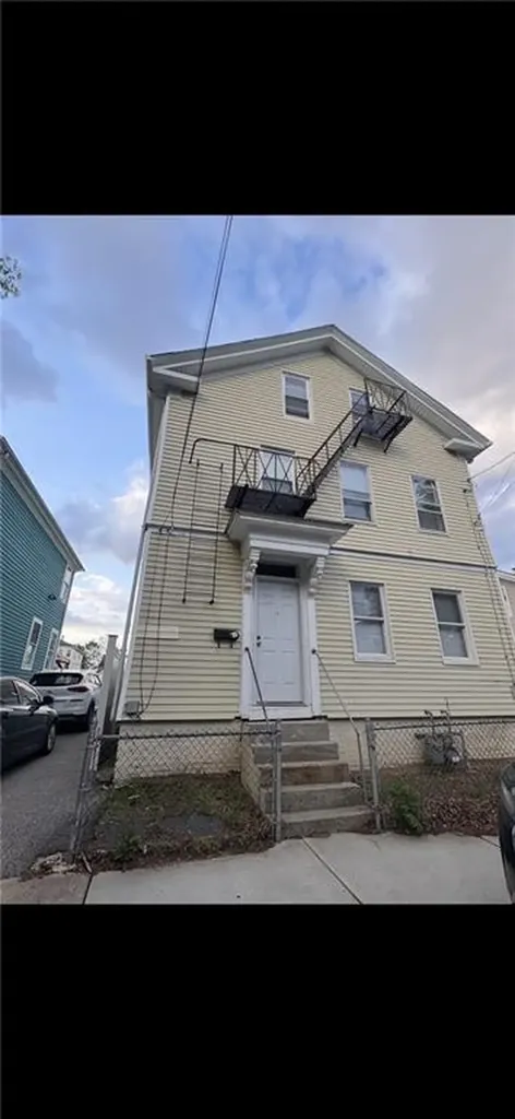 87 Gallup Street Providence RI 02905