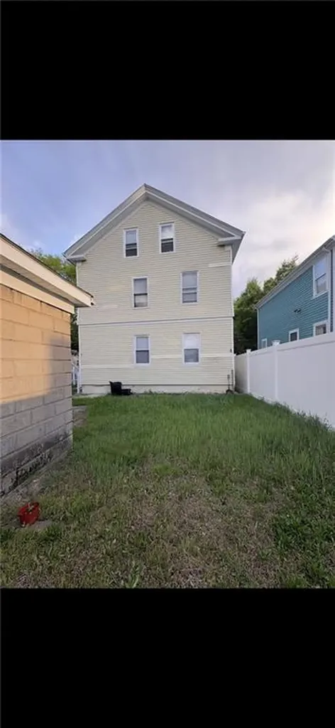 87 Gallup Street Providence RI 02905