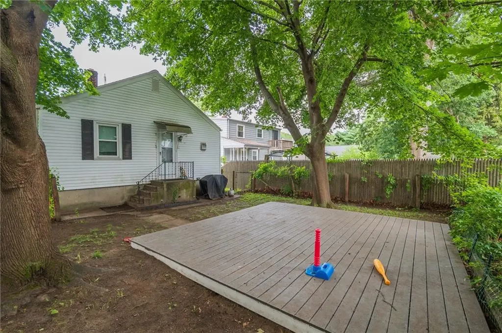 109 Fordson Avenue Cranston RI 02910