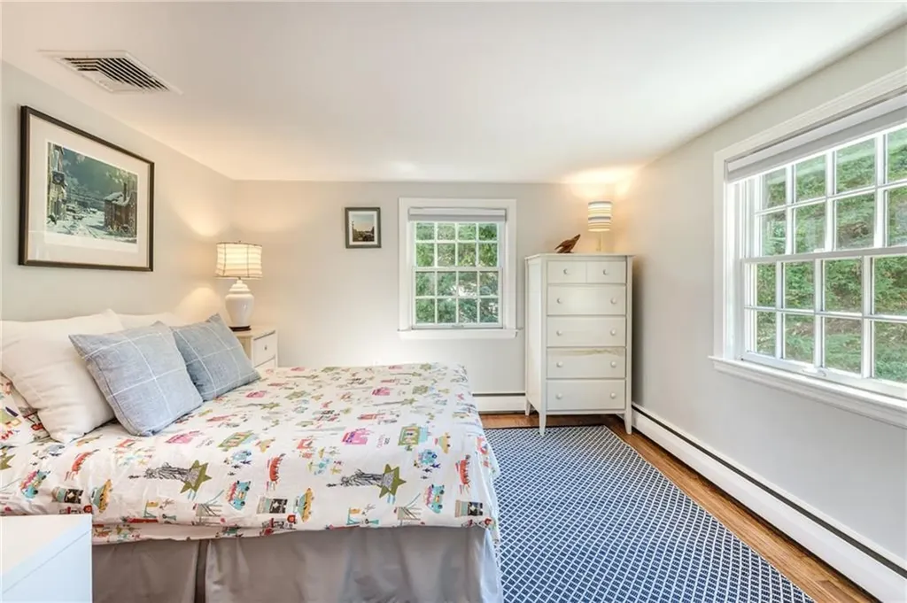 261 Lincoln Avenue Barrington RI 02806