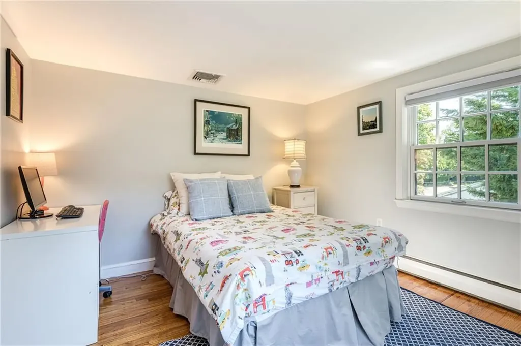 261 Lincoln Avenue Barrington RI 02806