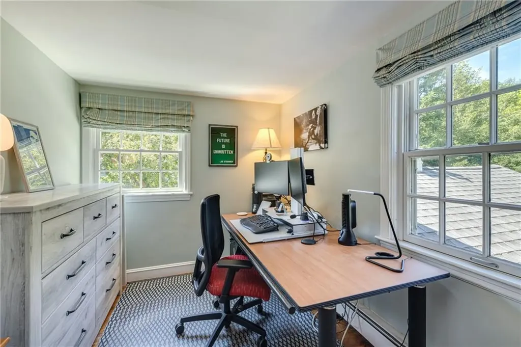 261 Lincoln Avenue Barrington RI 02806