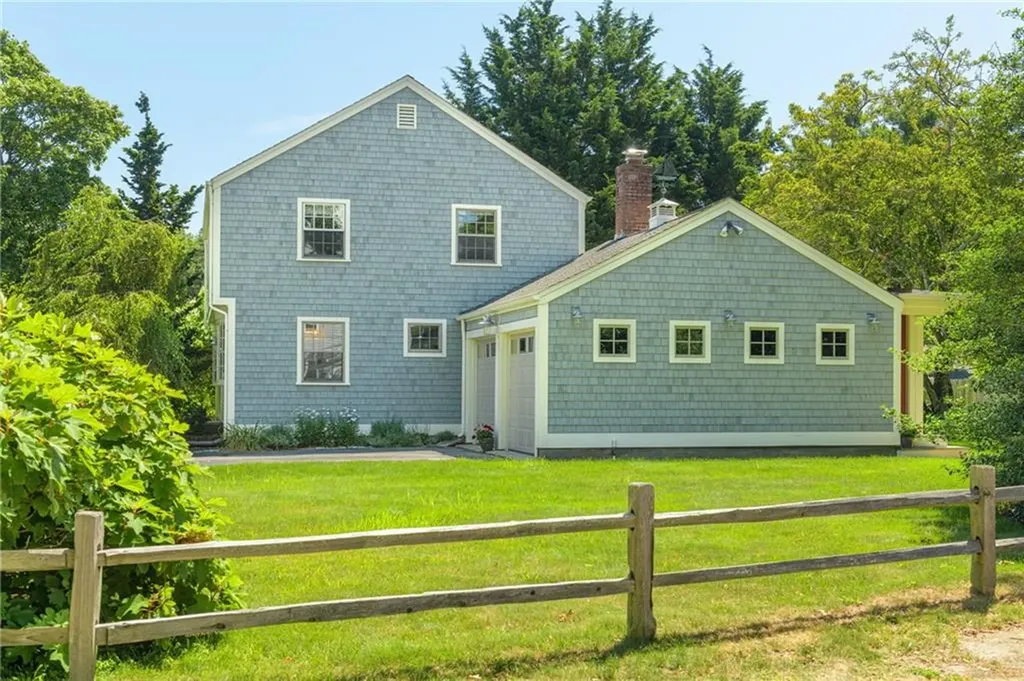 261 Lincoln Avenue Barrington RI 02806