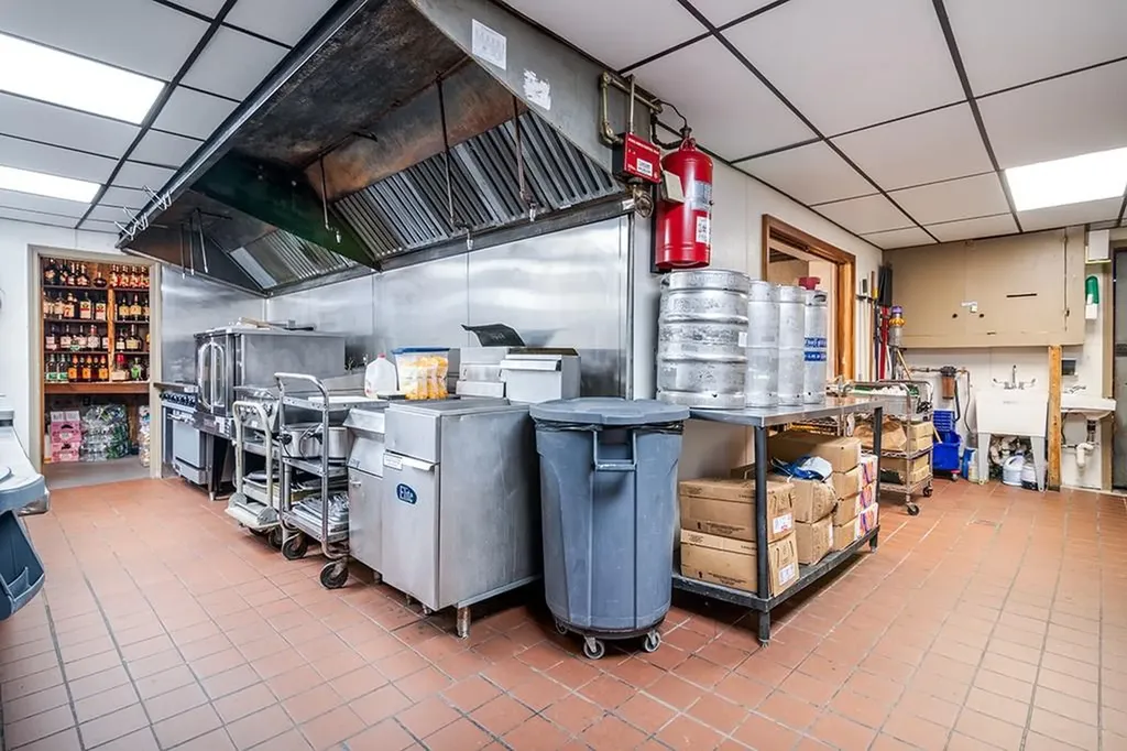 245 Washington Street West Warwick RI 02893