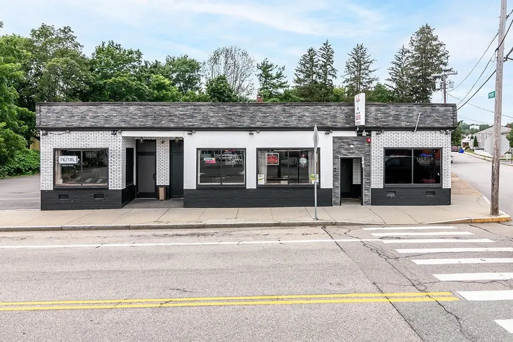 245 Washington Street West Warwick RI 02893