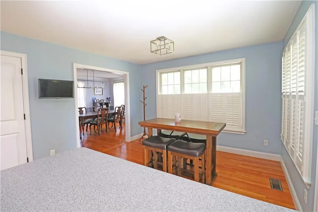 9 Prospect Lane Portsmouth RI 02871