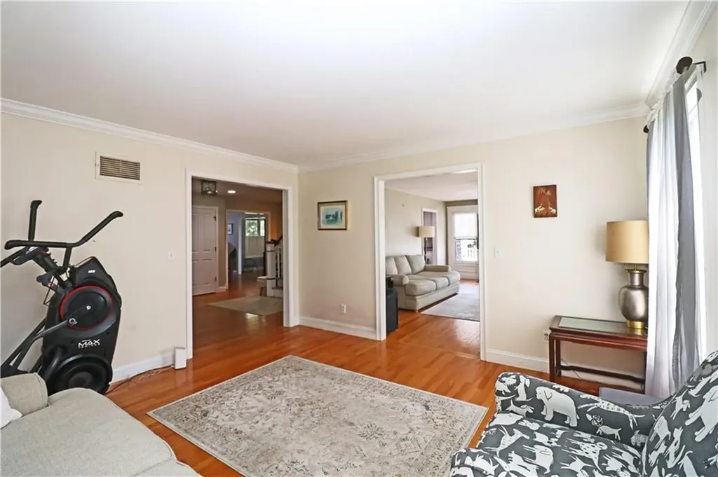 9 Prospect Lane Portsmouth RI 02871