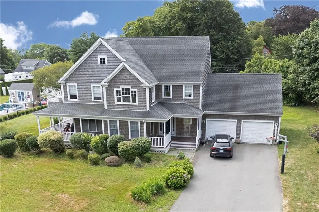 9 Prospect Lane Portsmouth RI 02871