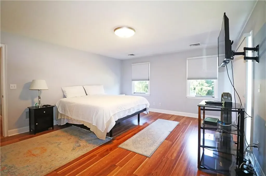 9 Prospect Lane Portsmouth RI 02871