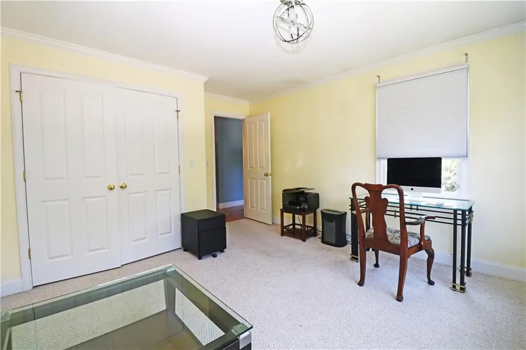 9 Prospect Lane Portsmouth RI 02871