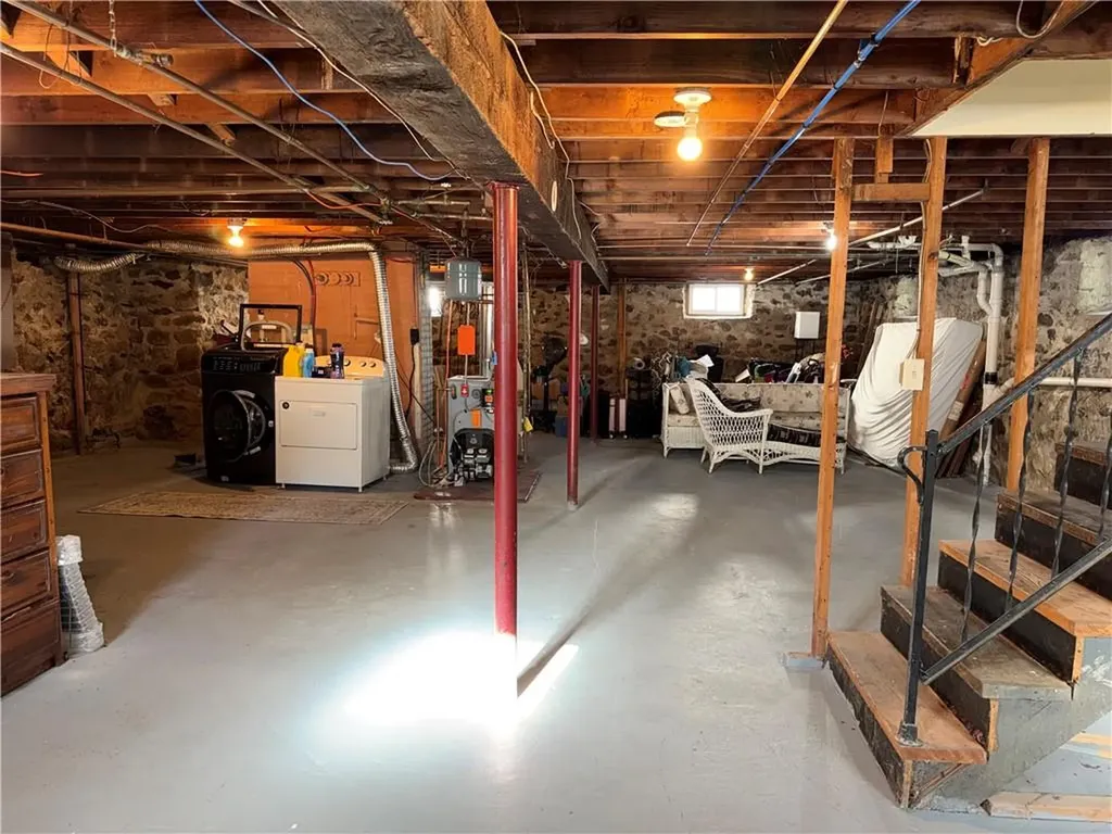 27 Irene Boulevard Woonsocket RI 02895