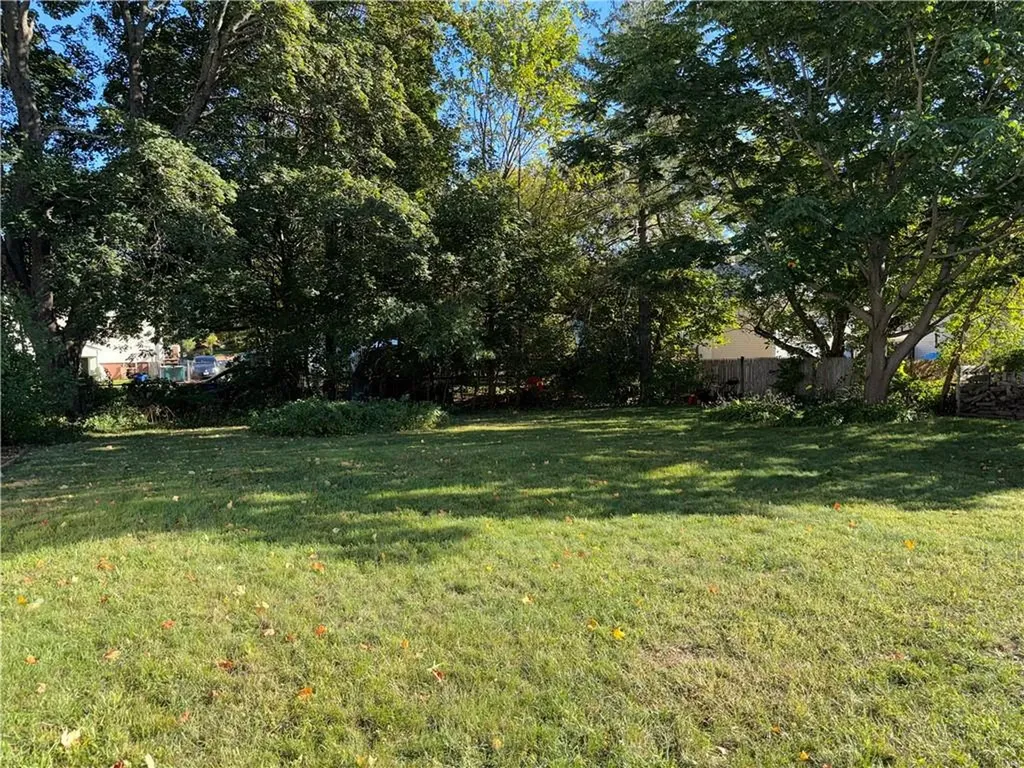 27 Irene Boulevard Woonsocket RI 02895