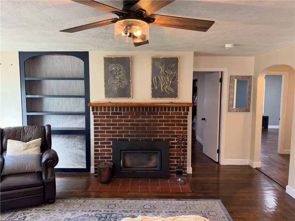 27 Irene Boulevard Woonsocket RI 02895