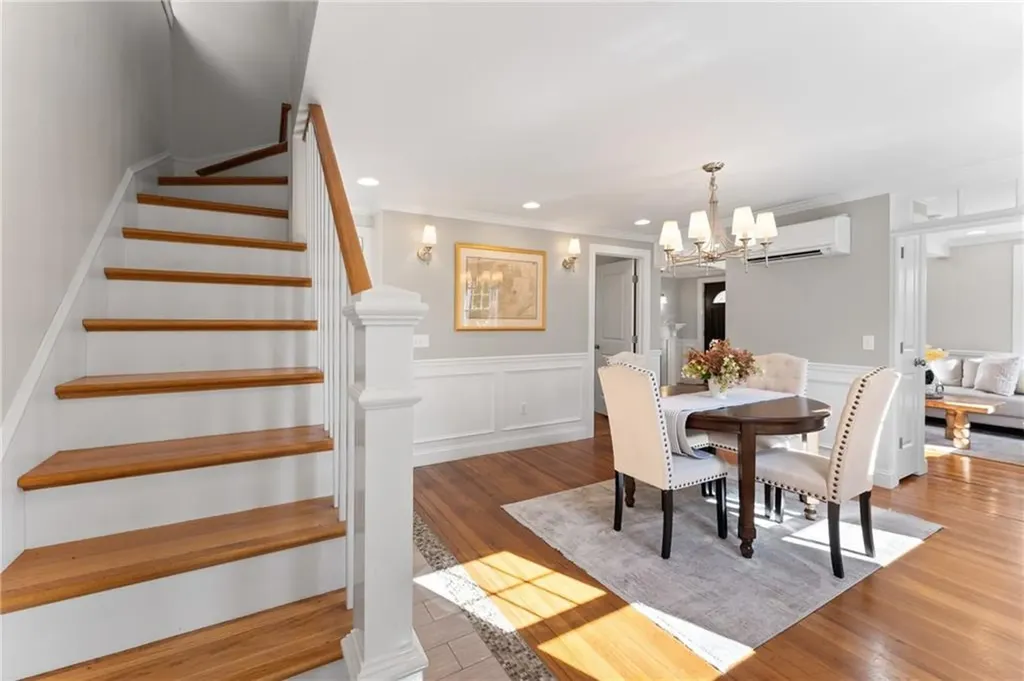 98 Pitman Street Providence RI 02906