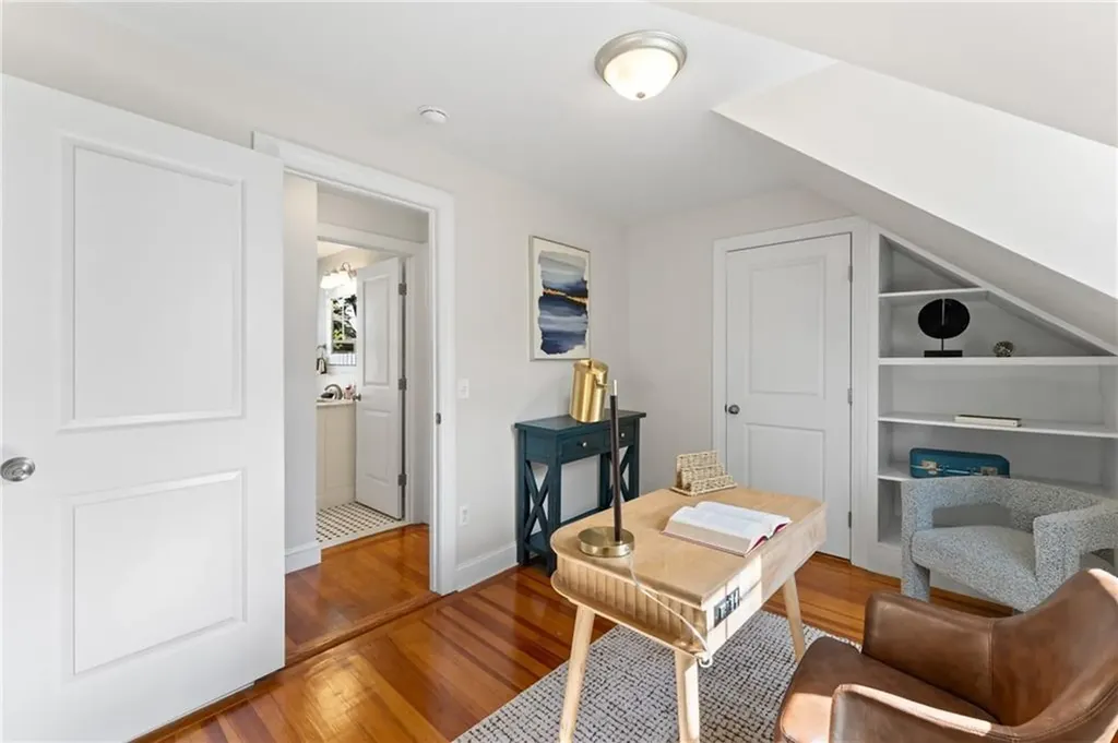 98 Pitman Street Providence RI 02906