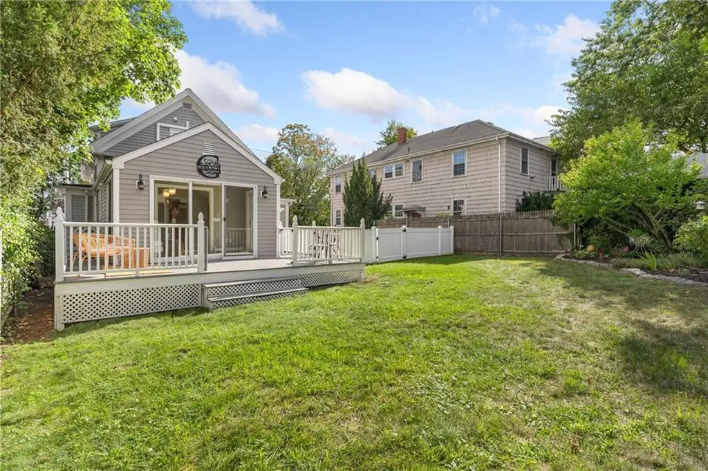 98 Pitman Street Providence RI 02906