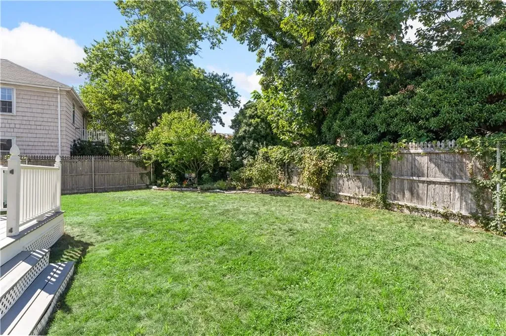 98 Pitman Street Providence RI 02906