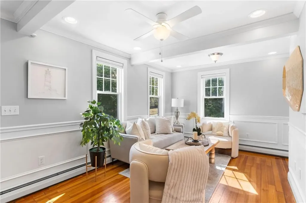 98 Pitman Street Providence RI 02906