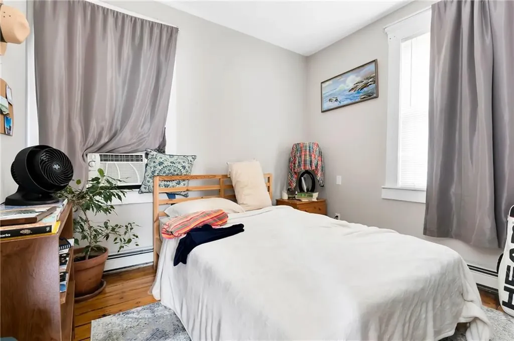 78 Courtland Street Providence RI 02909