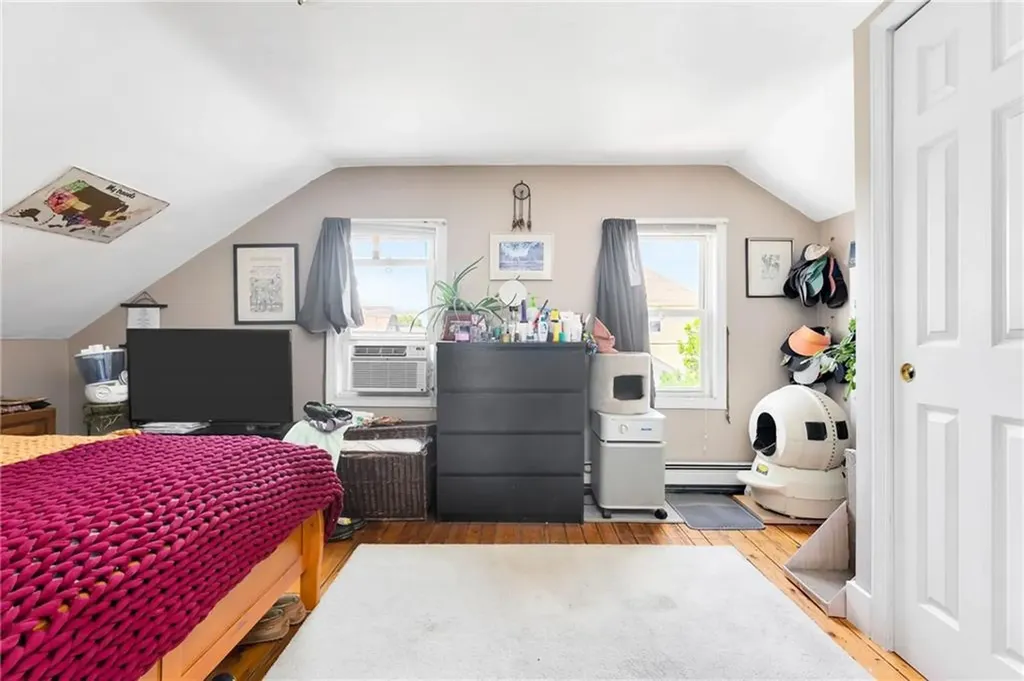 78 Courtland Street Providence RI 02909