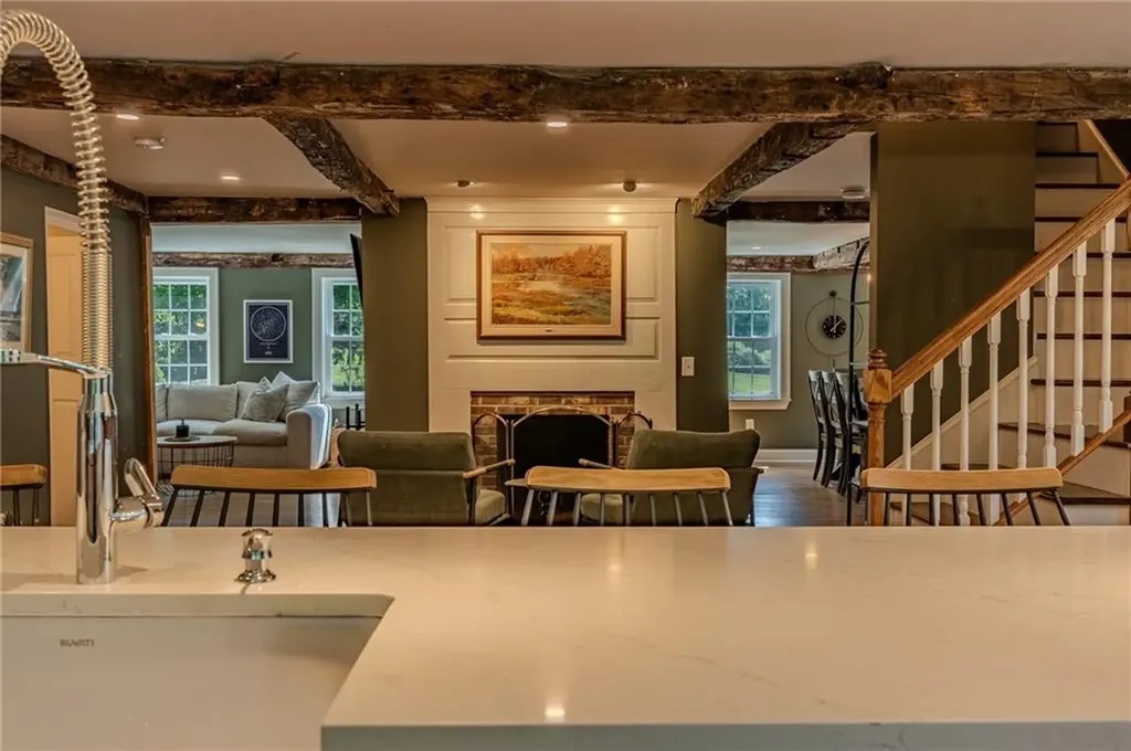 6 Limerock Road Smithfield RI 02917