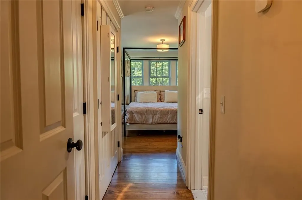 6 Limerock Road Smithfield RI 02917